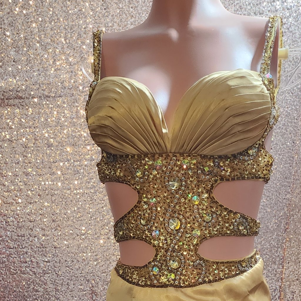 Gold Dress With Rhinestone. Formal: Wedding, Prom, Homecoming.